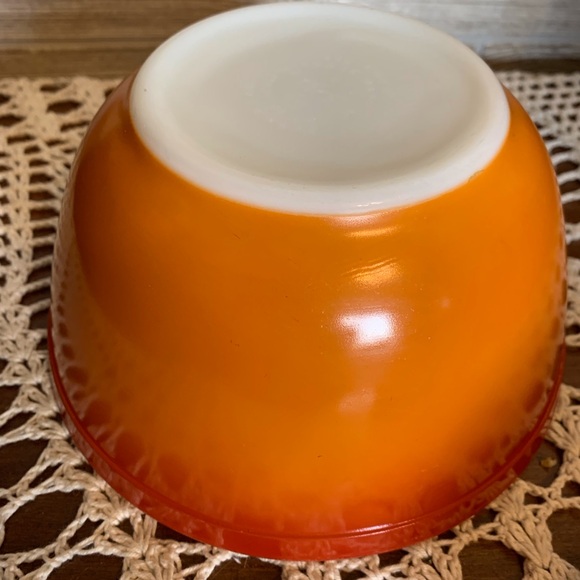 Vintage Pyrex Flamingo Mixing bowls - Picture 5 of 8